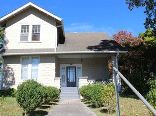 1122 W 3rd North St, Morristown, TN 37814
