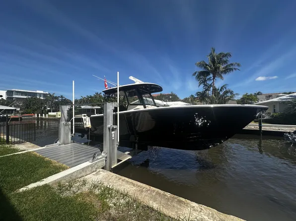 815 Palmer Road Road, Delray Beach, FL 33483