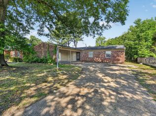 3445 Powers Rd, Memphis, TN 38128
