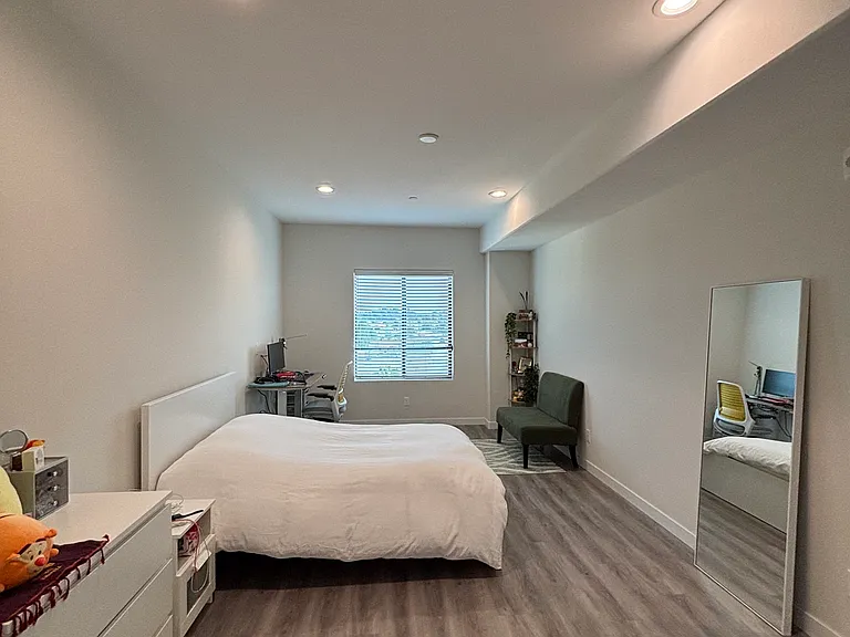 Private Master Bedroom