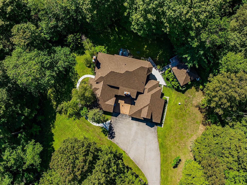 1st image of 932 McNamara Road