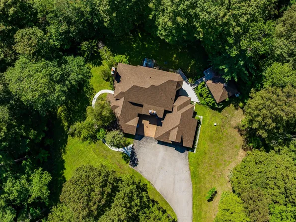 932 McNamara Road, Dorset, VT 05251