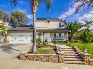 10104 Sir Lancelot Dr, Santee, CA 92071