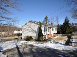 393 Treble Cove Rd, Billerica, MA 01821