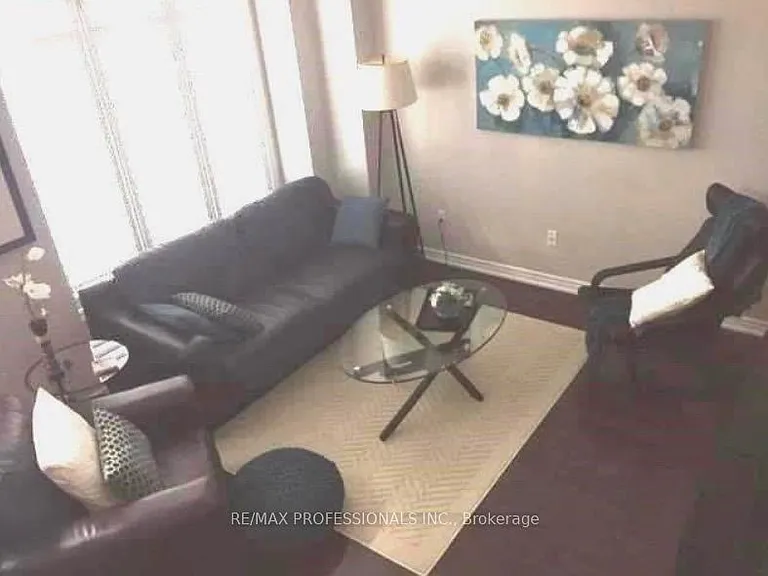 2351 Lakeshore Rd W #3 — Photo 11