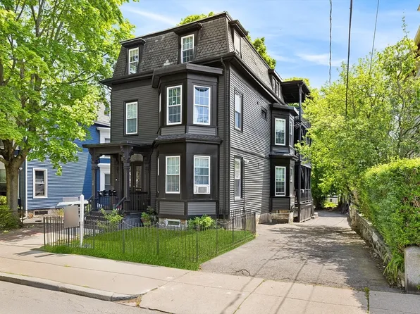 50 Perrin St, Roxbury, MA 02119