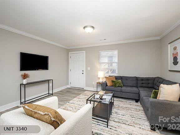 5th image of 3340/3342 Washburn Ave