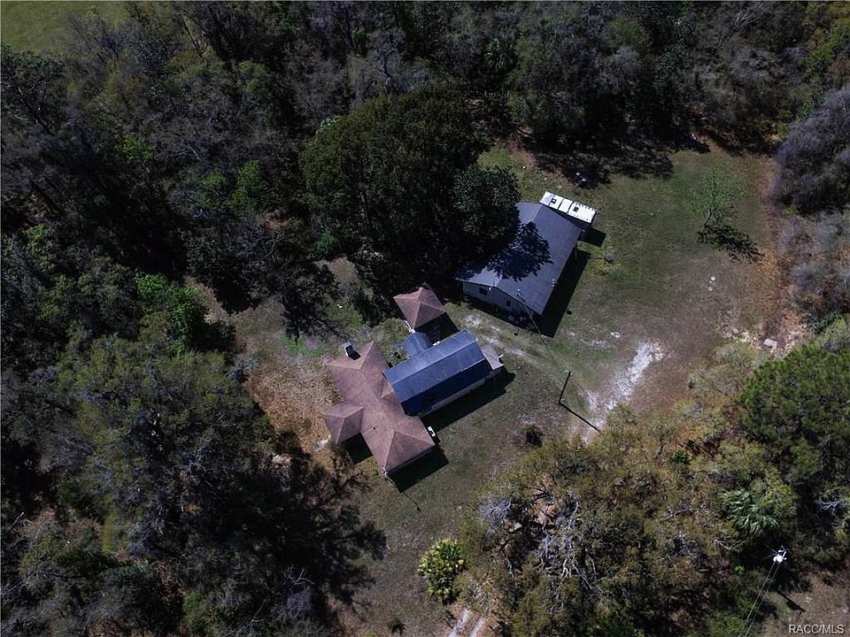 2nd image of 2218 S Lecanto Hwy