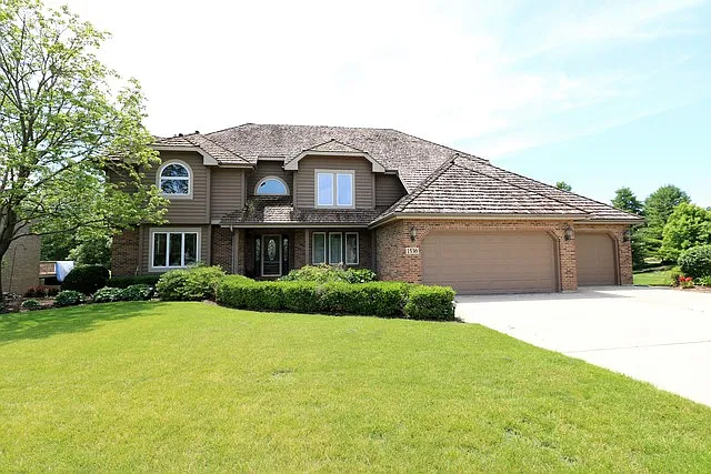 1536 Wood Creek Trl photo 1
