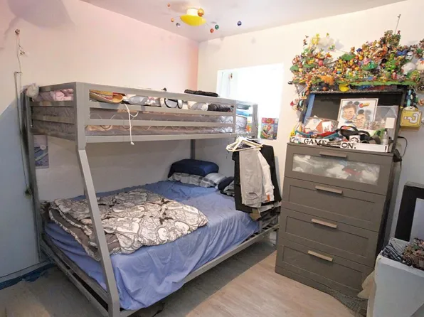 1078 East 73rd Street image 10 of 20