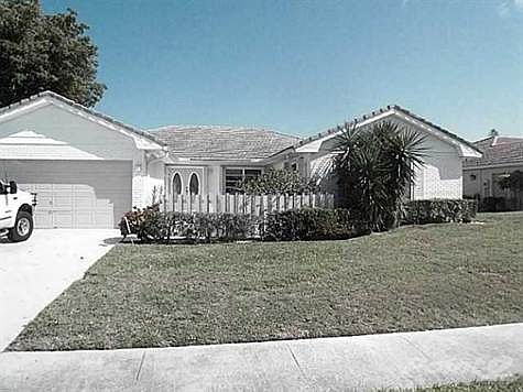 1st image of 10539 Green Trail Dr S