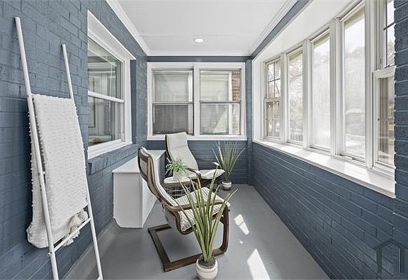 3rd image of 3418 Baker St NE #3418