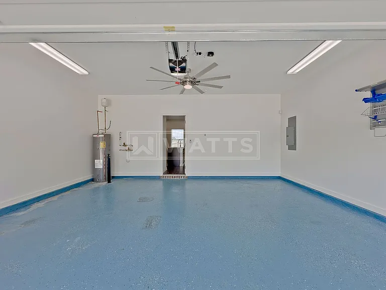 5081 Bella Ct — Photo 28