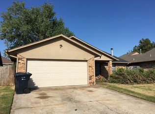 701 Sagebrush Pl, Yukon, OK 73099