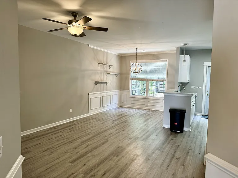 150 Westbury Park Way — Photo 4