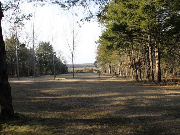 5th image of 900 Marion County 2068
