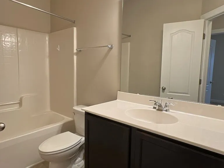 579 Crossland Dr — Photo 20