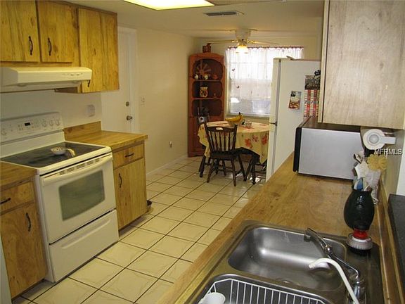 2nd image of 1001 Breeze Dr