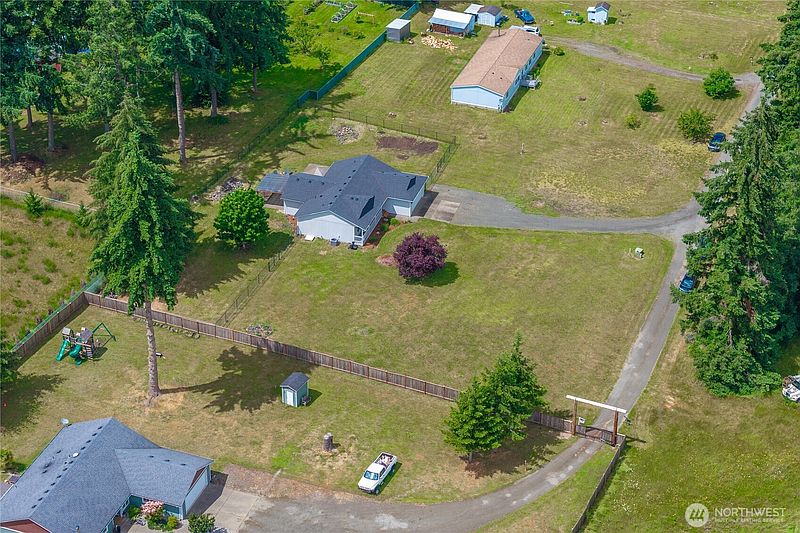 3rd image of 10309 School Land Road SW