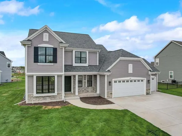 2147 East Teton TRAIL, Grafton, WI 53024