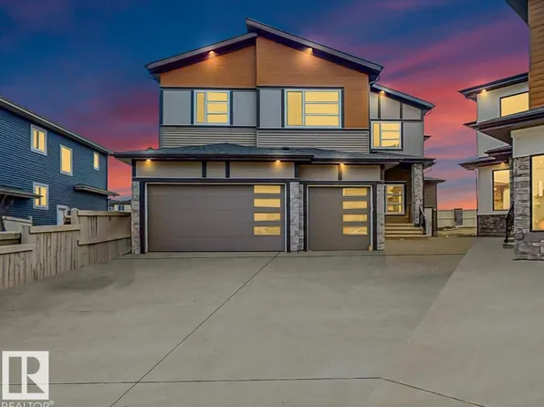 1707 18th St NW, Edmonton, AB T6T 2N2