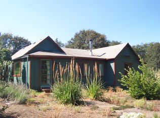 9387 Takilma Rd, Cave Junction, OR 97523