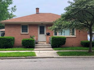 1728 Green St, Racine, WI 53402