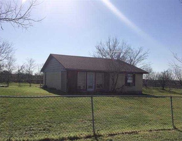 1st image of 525 County Road 104b