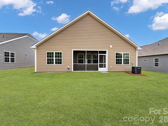 3rd image of 7618 Cotton Crest Ln #40