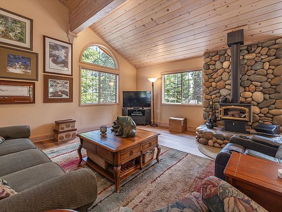 4th image of 311 Fawn Ln