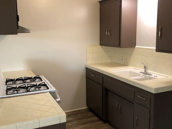 4th image of 4008 Fishering Dr APT D