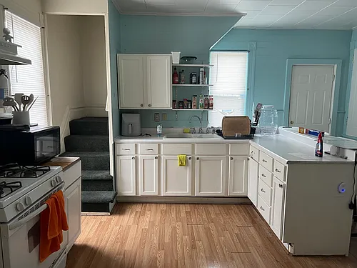324 Euclid Ave Photo 1