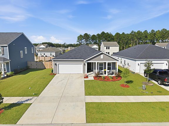 3rd image of 5213 Cottage Landing Dr