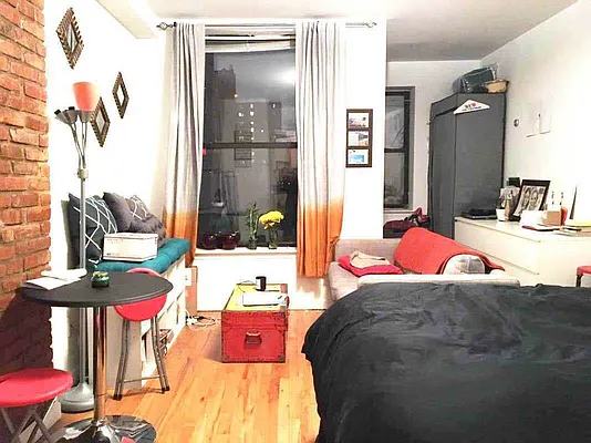 Rented by Jeffrey Mosczyc, LREB | media 6