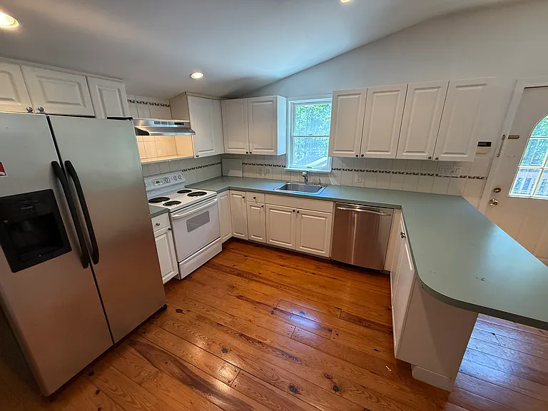 793 Lake St #5 — Photo 44