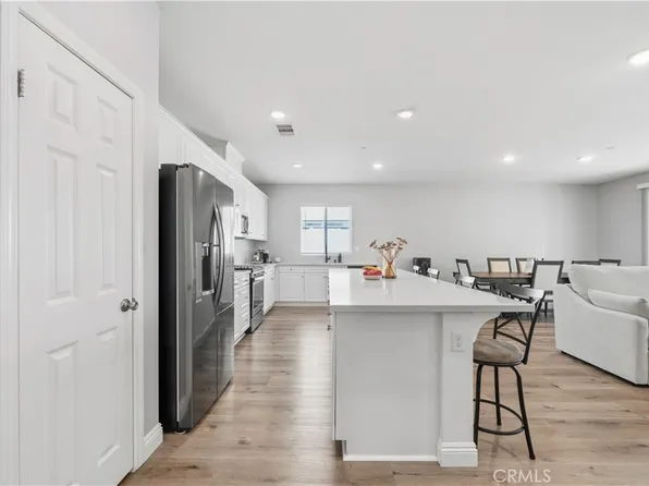 569 Pooish Ave, San Jacinto, CA 92582