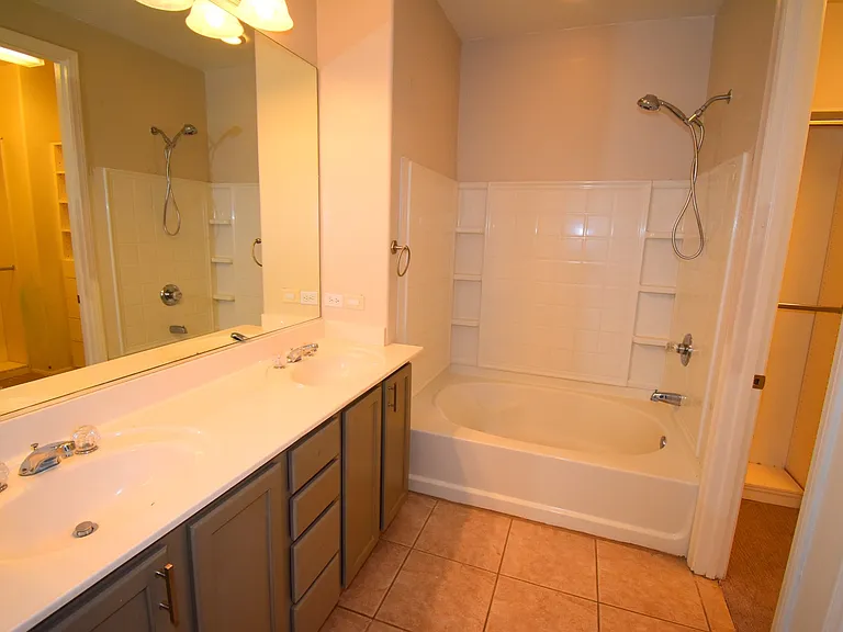 11318 Aragon Mist Ct — Photo 25
