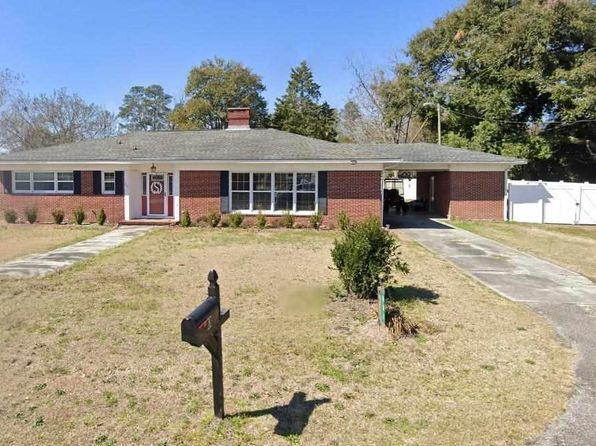 801 N 12th Ave, Dillon, SC 29536