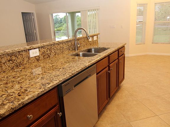 3rd image of 6211 NW West Deville Cir
