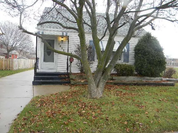 7613 22nd AVENUE, Kenosha, WI 53143