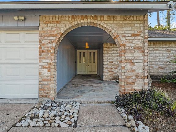 4th image of 23062 Apple Arbor Dr