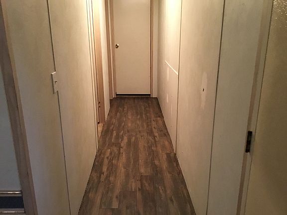 5th image of 157 Woody Ln
