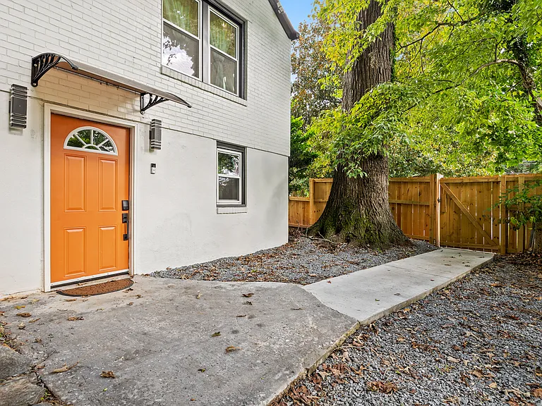 10 Claire Dr SE — Photo 28