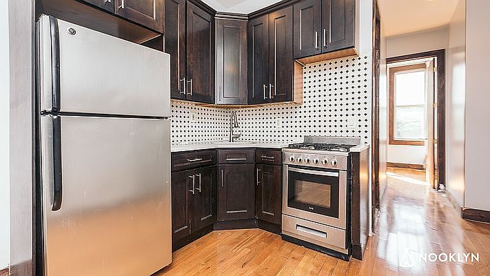 1st image of 179 Stanhope St APT 2R