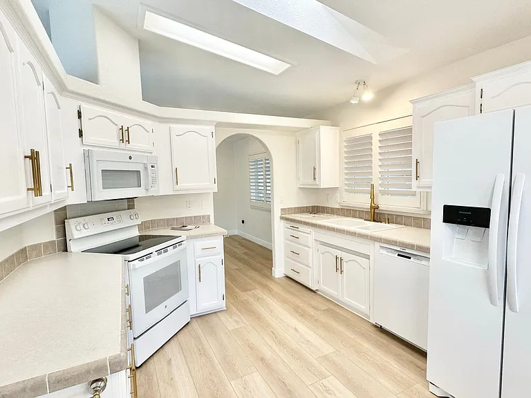 8975 Lawrence Welk Dr #183 — Photo 11