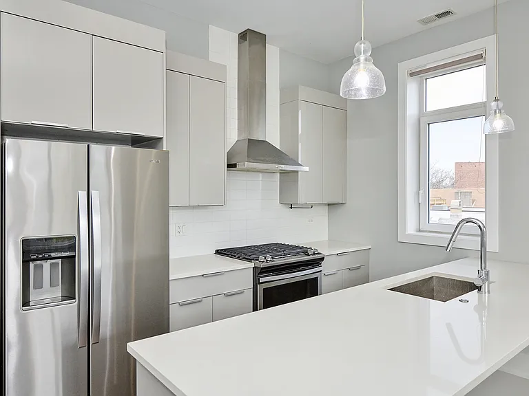1338 W Cullerton St #2E — Photo 1