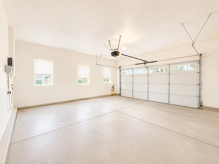 4420 Cloudywing Rd — Photo 36