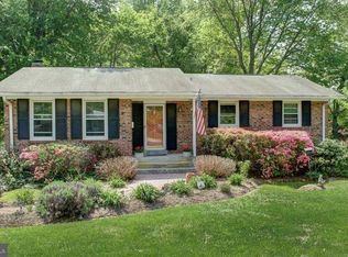 3119 Fair Woods Pkwy, Fairfax, VA 22030