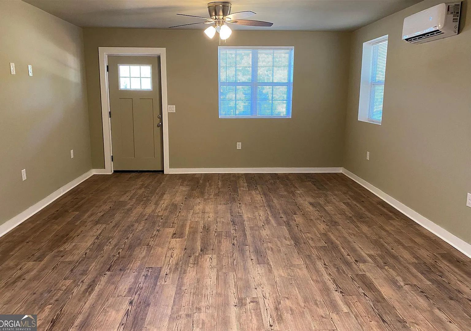 1 bed, 1.0 bath, 662 sqft, $1,100 — Photo 4