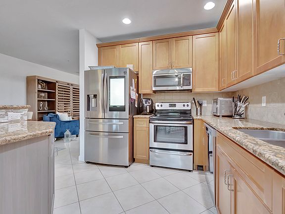 5th image of 1703 Coastal Bay Blvd